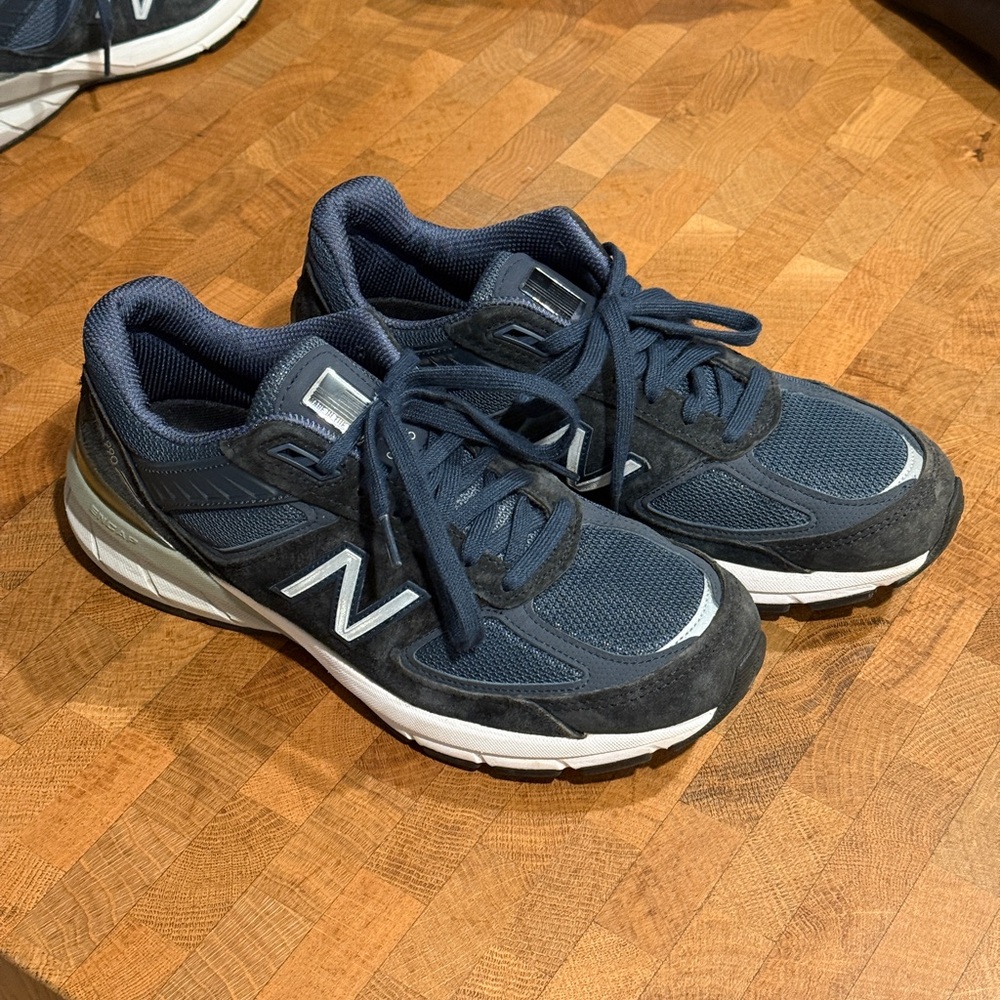 New Balance 990v5 Blue Athletic Shoes
